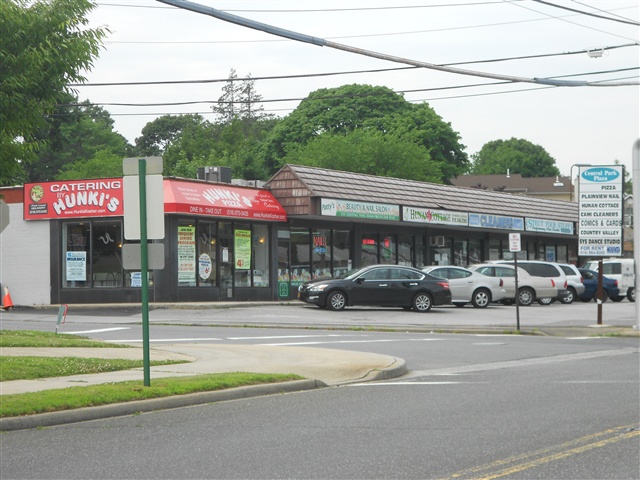 Central Ave, Plainview